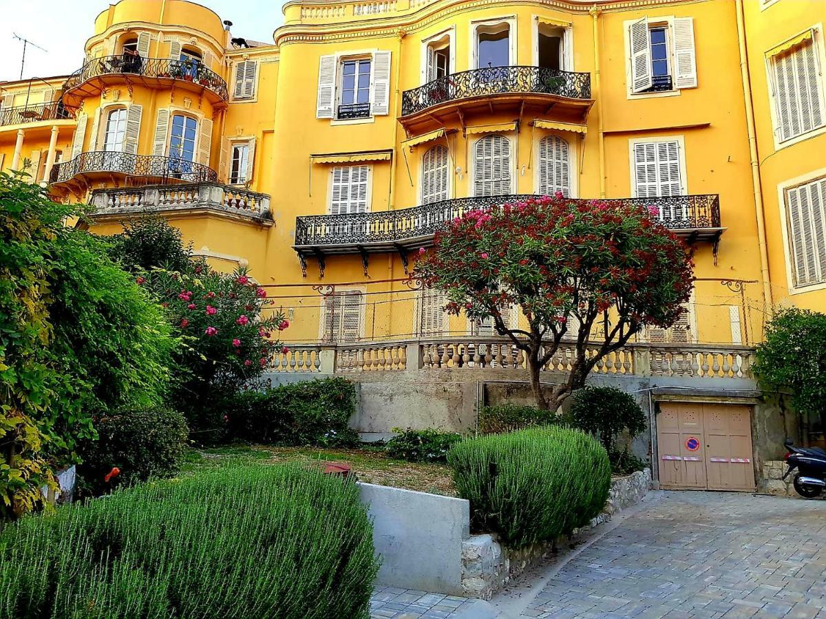 Ancient Italian Palace Nice Exterior foto